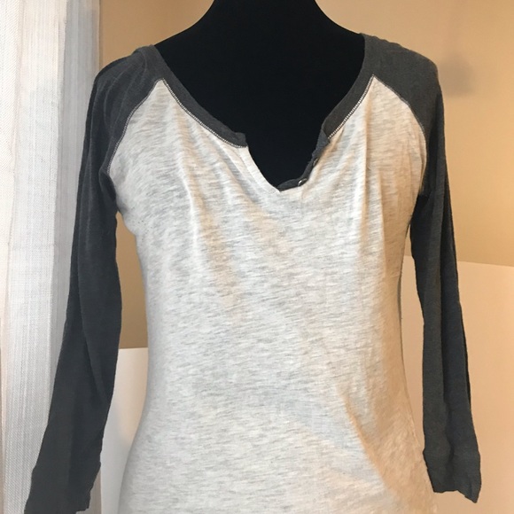 Garage creme and grey baseball tee - Picture 2 of 8